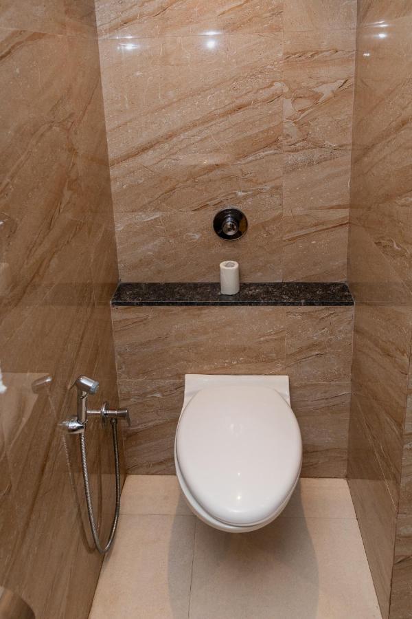 Pinnacle Grand Hotel อาเมดาบัด ภายนอก รูปภาพ